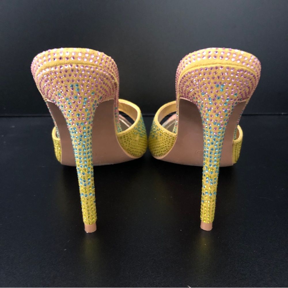 CAPE ROBBIN KAMERON SIZE 7.5 heels - Picture 6 of 10